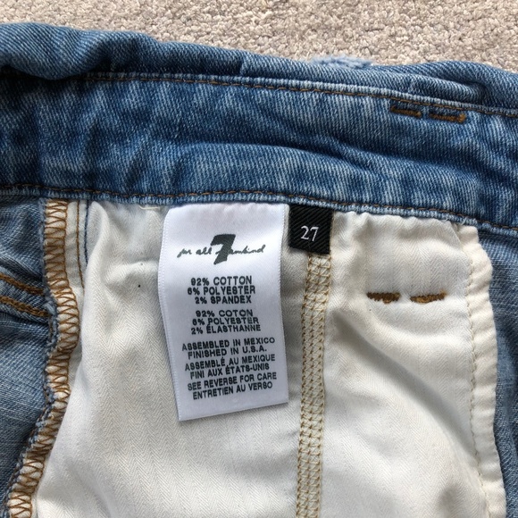 7 For All Mankind belted jean shorts in great condition - Picture 5 of 5